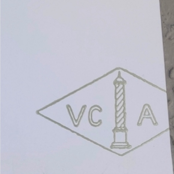 Van Cleef & Arpels - Picture 14 of 15